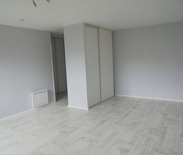 Location appartement 1 pièce 33.8 m² à Bourg-en-Bresse (01000) St roch - Photo 2