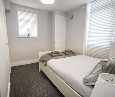 359A Charminster Road, Bournemouth, BH8 - Photo 4