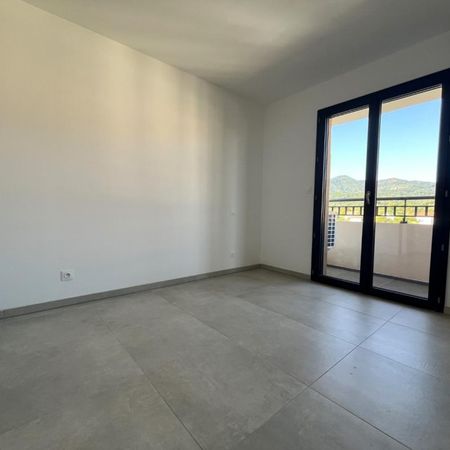 Location appartement à Penta di casinca - Photo 3