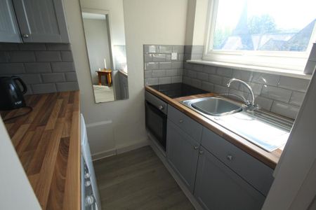 1 bedroom flat to rent - Photo 3
