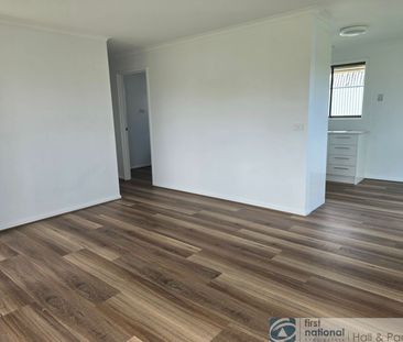 1 / 4 Fairfield Street, Cranbourne - Photo 2