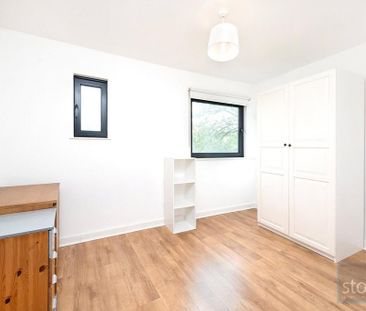 3 bedroom property to rent - Photo 4