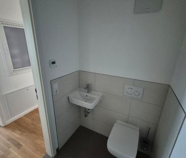 ERSTBEZUG - gemütliche und helle 3-Raumwohnung mit Wartburgblick in... - Foto 5