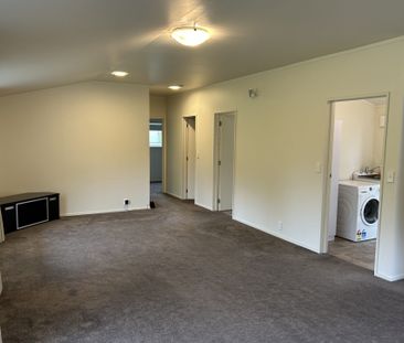 Garden Setting - Photo 2