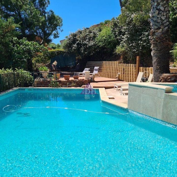 Villa climatisée avec grande piscine. vue Mer - Photo 1