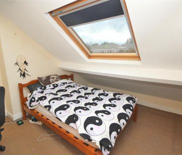 6 bedroom semi-detached house to rent - Photo 3