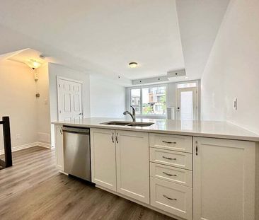 643 Makwa Pvt, Carson Grove - Carson Meadows, Ottawa, ON - Photo 4