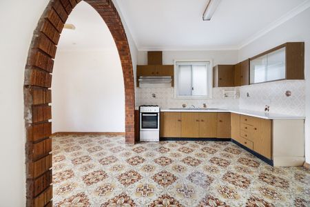 136 Cardigan Street - Photo 4