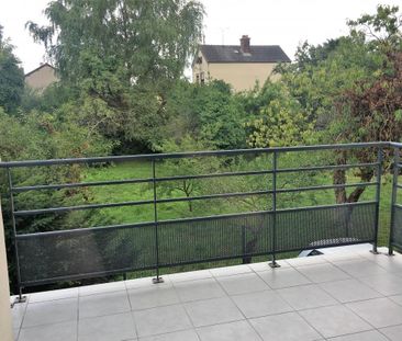 Location Appartement 2 pièces 49m² ST ANDRE LES VERGERS 10120 - Photo 5