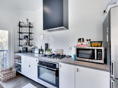 For Lease - 39 Salisbury Avenue Unit# A (Main), Toronto, Ontario - Photo 2