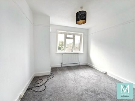 Broomfield Avenue, Worthing - Photo 5