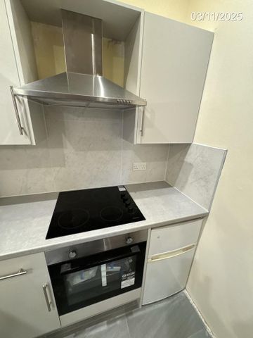 Studio to rent - Photo 4