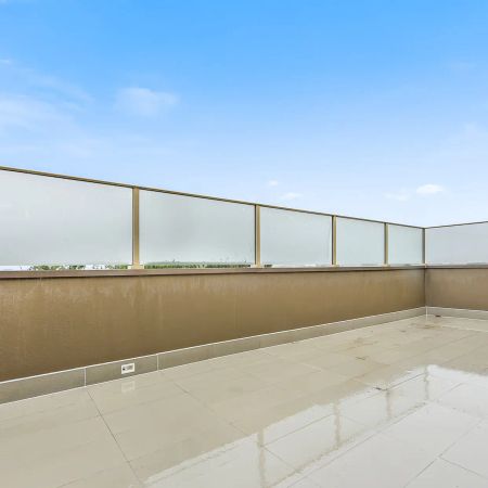 2 BEDROOM APARTMENT! - Photo 2