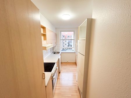 Lys 2-værelses lejlighed i vestbyen - Photo 2