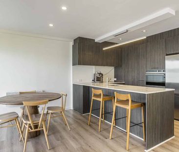 Seaside on Sarsfield - Photo 4