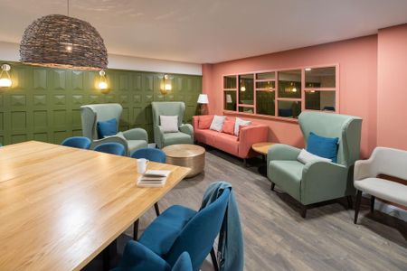 1 bedroom retirement property to rent - Photo 2