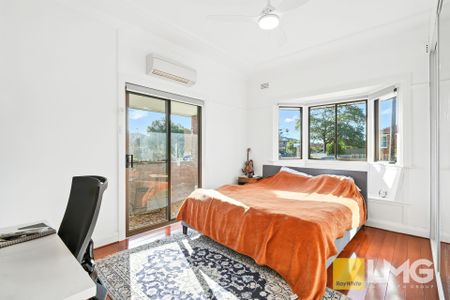 RENOVATED FAMILY HOME - Photo 5