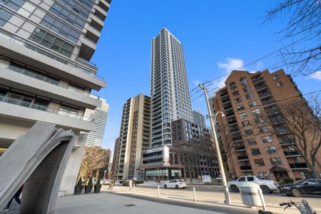 For Lease - 101 Roehampton Avenue Unit# 3810, Toronto, Ontario - Photo 5