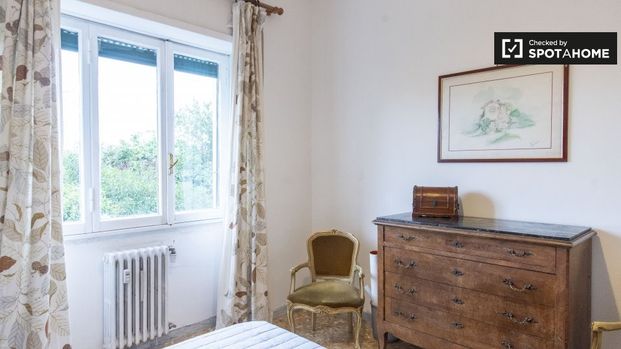 rome, Lazio 00136 - Photo 1