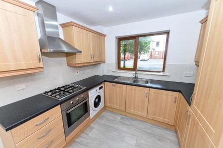 77 Redwood Dale, Dunmurry, Belfast, BT17 9RL - Photo 5