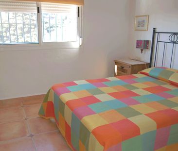 A Three Bedroom Detached Country Villa For Long Term In Torrox - Photo 6