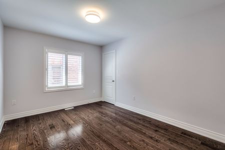 For Lease - 18 Manila Avenue, Markham, Ontario - Photo 5