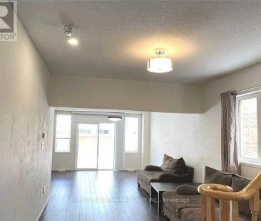 45 HEADON AVENUE - Photo 1