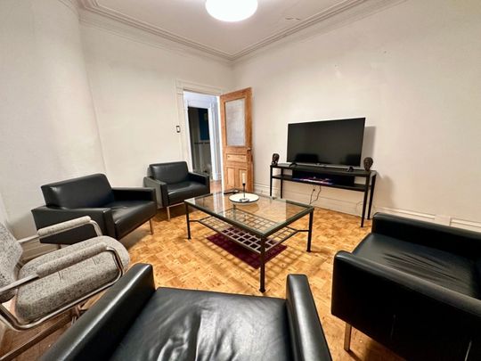 4057 Rue Dorion, H2K 4B8, H2K 4B8, Montréal - Photo 1