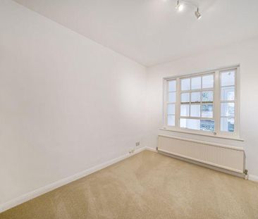 4 bedroom detached house to rent - Photo 3