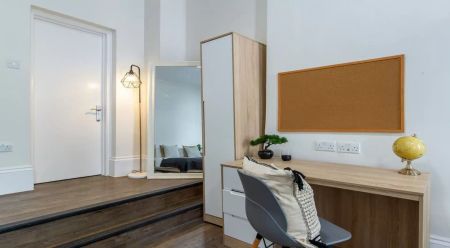 Platinum Studio - Photo 2