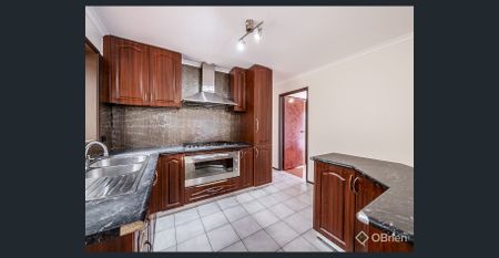 Location Location! - Photo 2