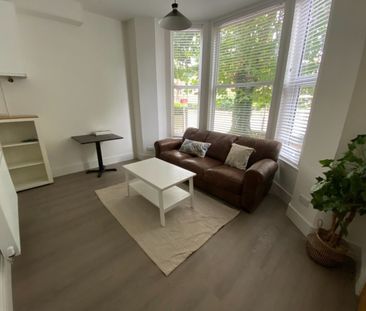3 bed Apartment for Rent - Photo 3