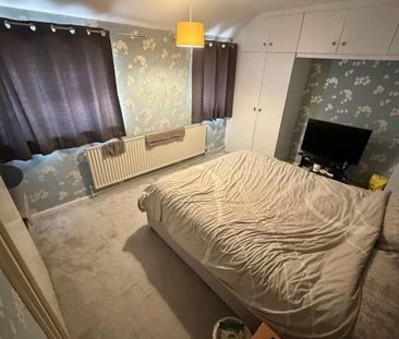 3 Bed Semi-Detached House, Ravensthorpe, LU2 - Photo 4