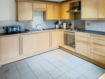 1 bedroom flat to rent - Photo 4