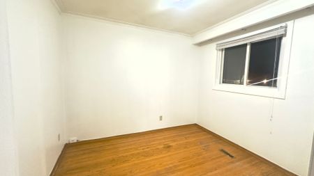 For Lease - 81 Amberjack Boulevard, Toronto, Ontario - Photo 2