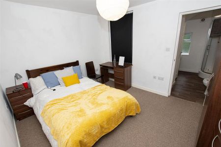 5 bedroom house to rent - Photo 4