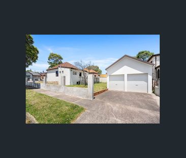 Newly renovated Family Home on Large corner block and Double Garage - Photo 5