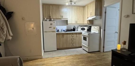 3 1/2 - Québec (Sainte-Foy) - 1 150 $/mois - Photo 2