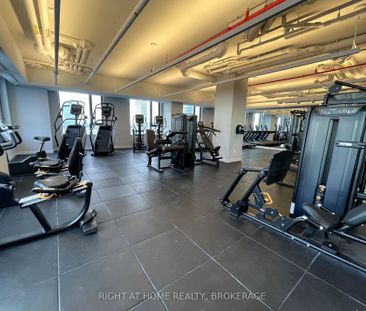 For Lease - 2920 Highway 7 Road Unit# 2402, Vaughan, Ontario - Photo 2