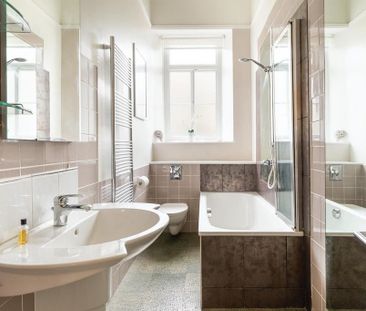 2 bedroom flat to rent - Photo 4