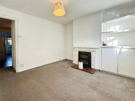 2 bedroom terraced house to rent - Photo 1