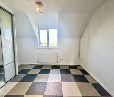 Halleys Ridge, Hertford, SG14 - Photo 1