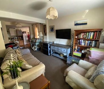 2 bedroom terraced house to rent - Photo 3