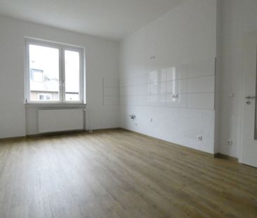 ** Stil trifft Komfort – traumhafte 3-Zimmer-Altbauwohnung mit Logg... - Foto 1