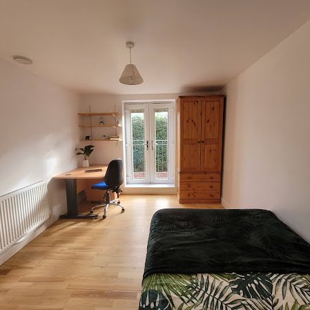 Room 1 Available, 12 Bedroom House, Willowbank Mews – Student Accommodation Coventry - Photo 1