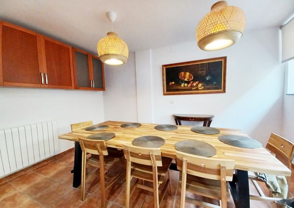 FOR RENT: SPACIOUS AND ELEGANT 4-BEDROOM BUNGALOW FOR LONG TERM