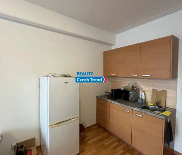 Pronájem bytu 1+kk s lodžií, 33 m - Fotografie 1