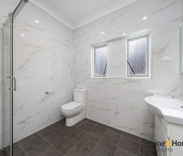 Renovated 3-Bedroom Home in Ultra-Convenient Location - Photo 5