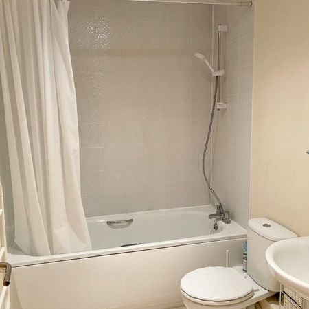 Oundle Road - Photo 3