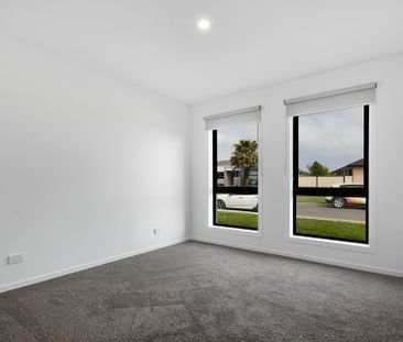 2/2 Links Court, SHEARWATER - Photo 4